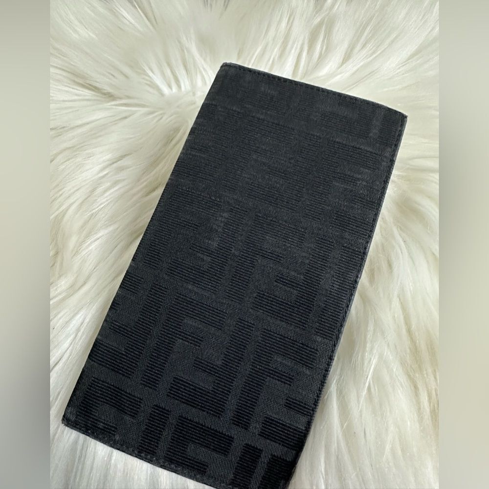 COPY - 💯Authentic Fendi Bifold Long Wallet 🍀